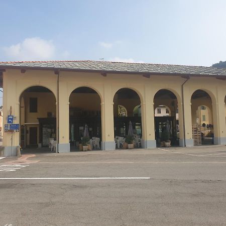 Cafe Del Peso Hotel Cavour Exterior photo